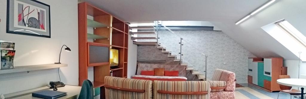 Jazzy Apartment Tour As Любляна Экстерьер фото